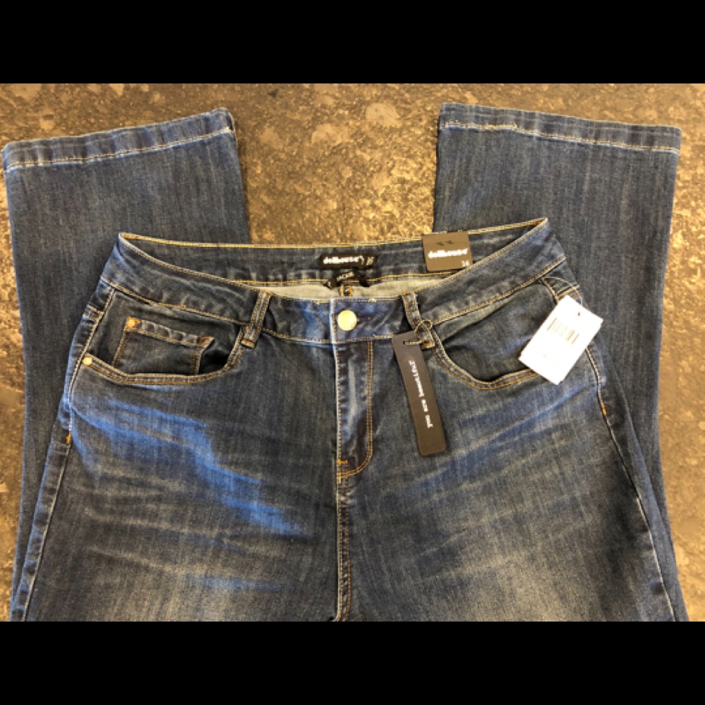 Dollhouse Cropped Flare Denim Jeans Brand New
